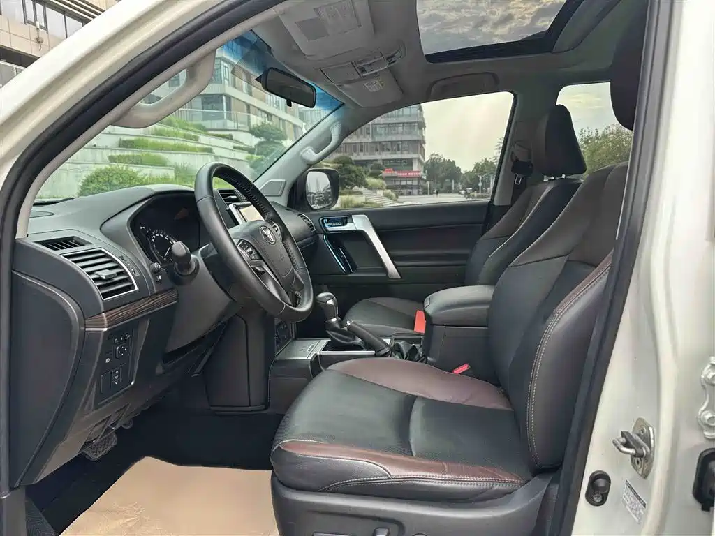 Toyota Prado 2018 3.5L Automatic TX-L Rear-mounted Spare Tire фото 11