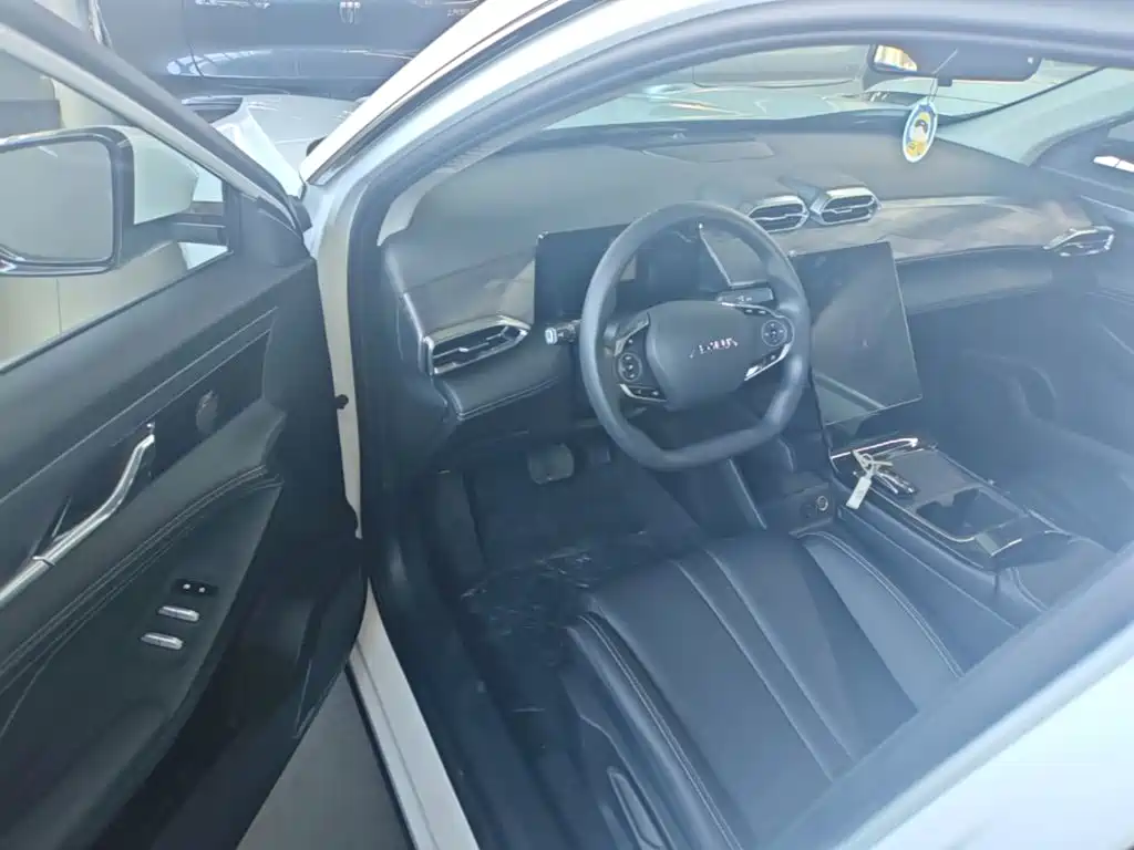 Dongfeng Aeolus SKY EV01 2026 2024 530km PRO Elite Edition