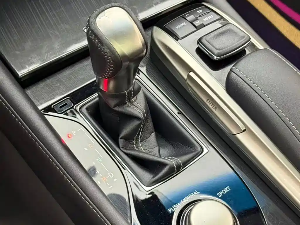 Lexus GS 2017 300 Leading фото 7