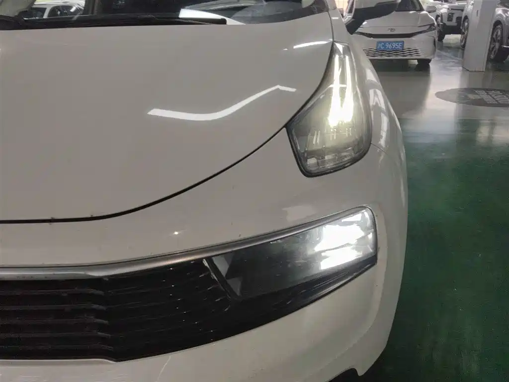Lynk & Co 01 2019 2.0T 2WD Type Pro Version China V фото 18