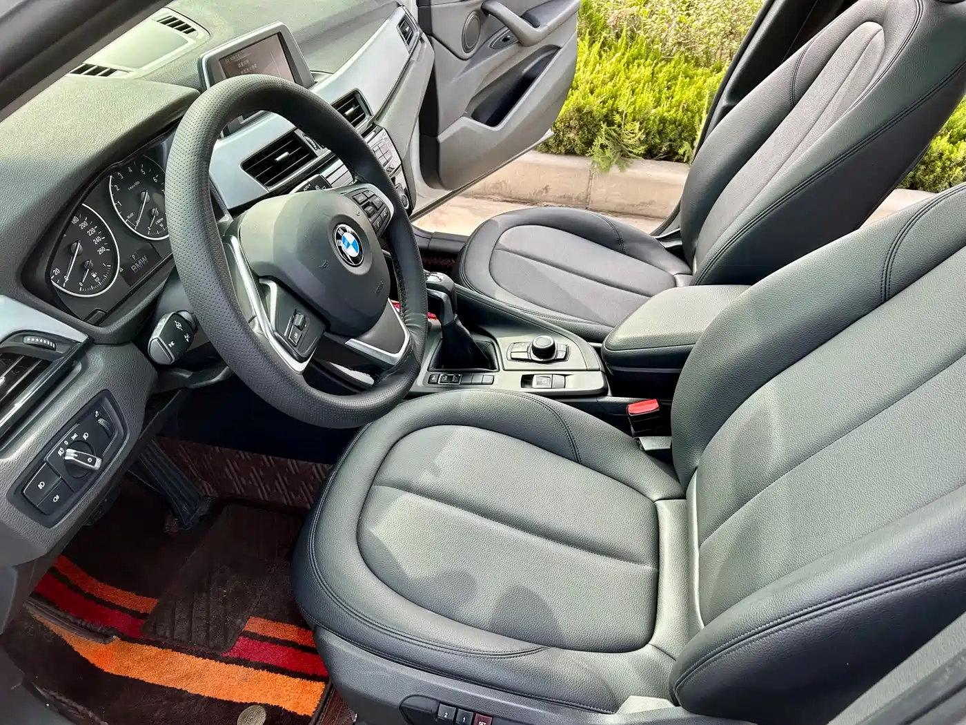 BMW X1 2018 sDrive20Li Leading Model фото 7