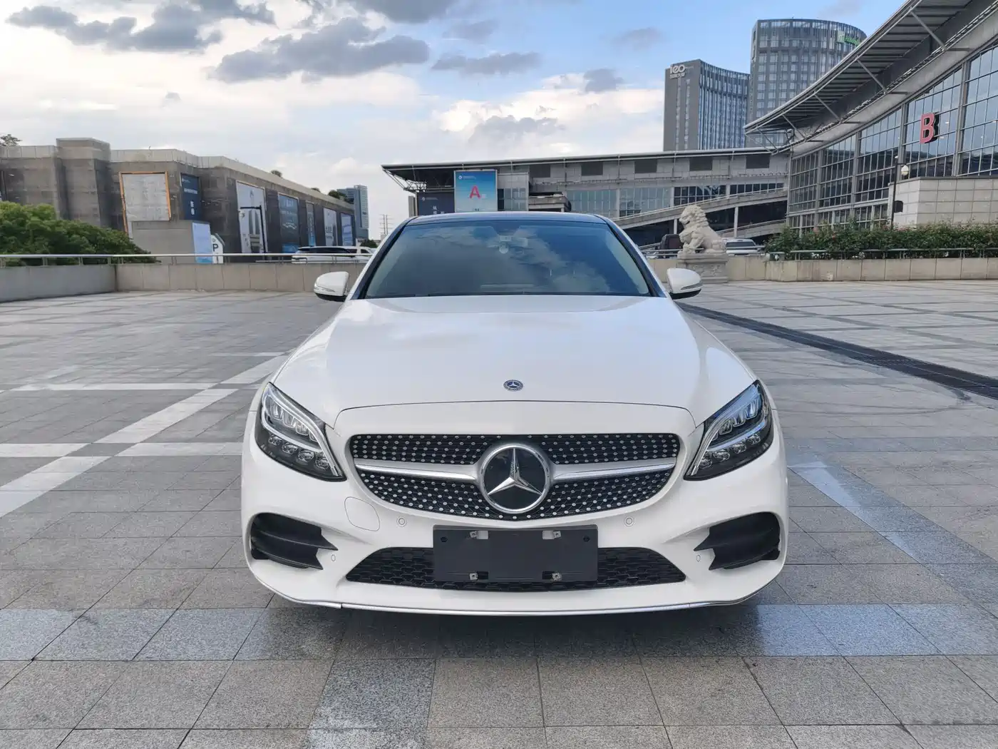 Mercedes-Benz C-Class 2020 C 260 L Sport фото 2