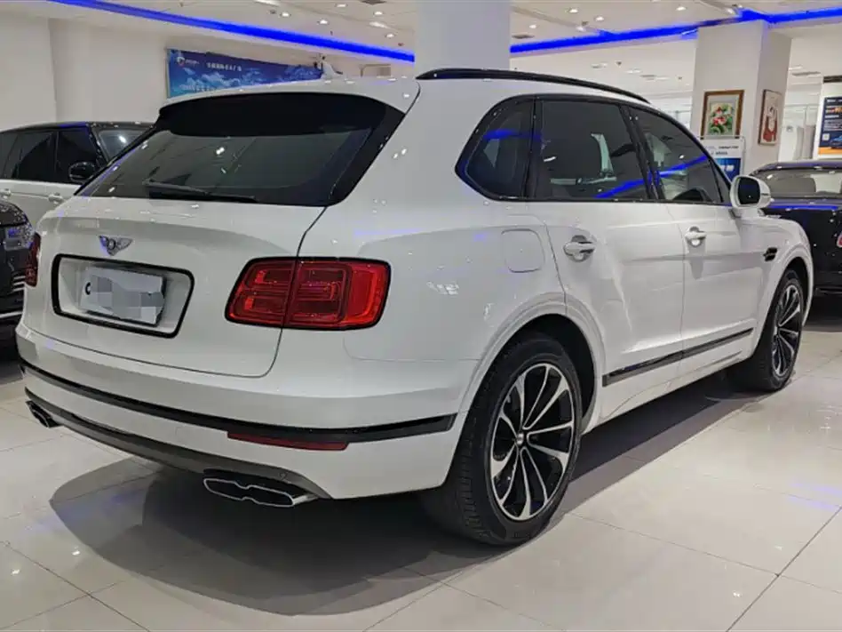 Bentley Bentayga Hybrid 2019 2019 3.0T PHEV