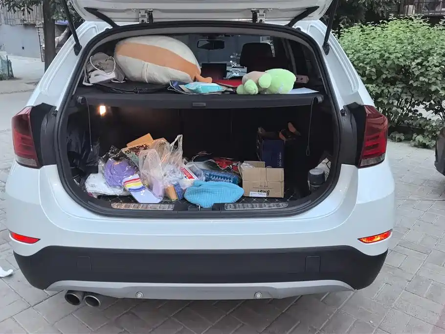 BMW X1 2015 Model sDrive18i Fashion Advanced Edition фото 4