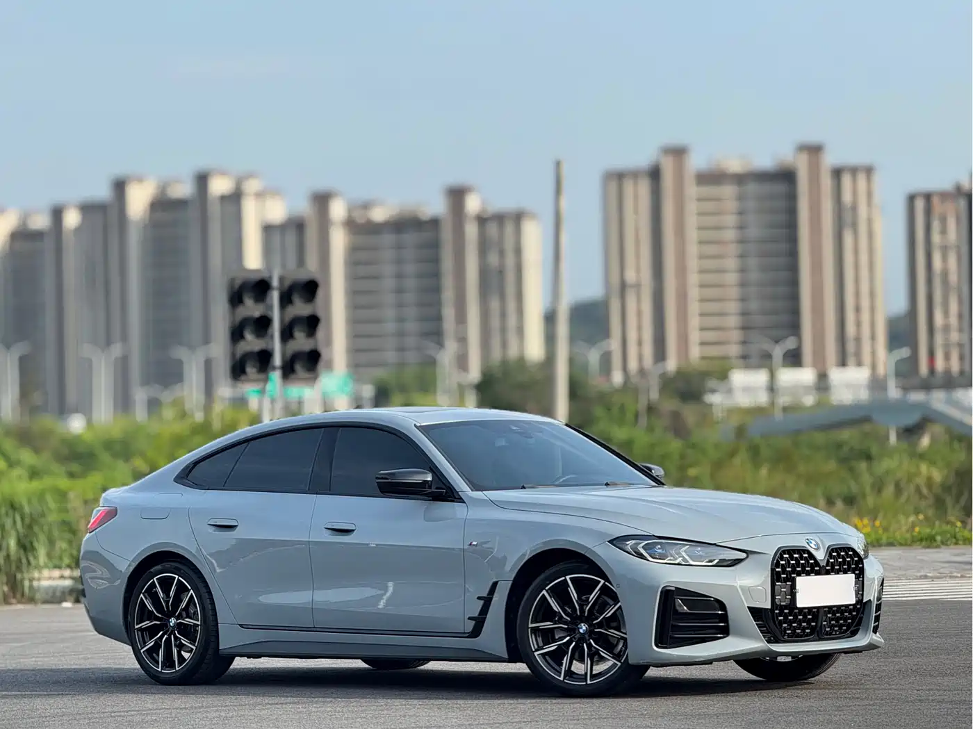 BMW 4 Series 2023 425i Gran Coupe M Sport Shadowline Package фото 3