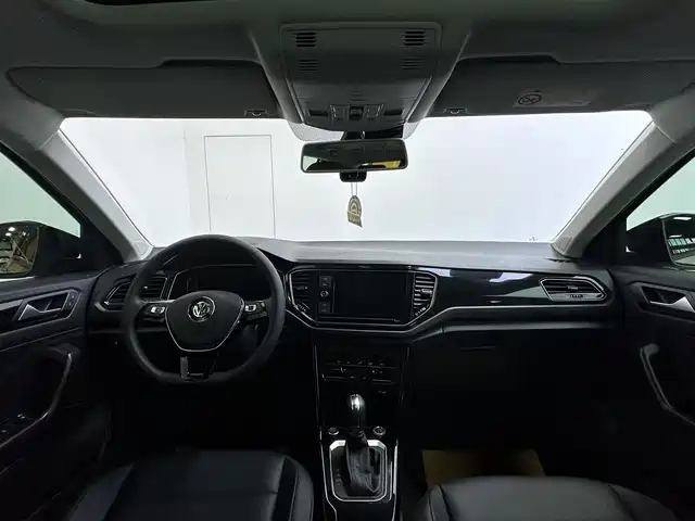 Volkswagen T-ROC 2019 280TSI DSG 2WD Comfort Type China V фото 10