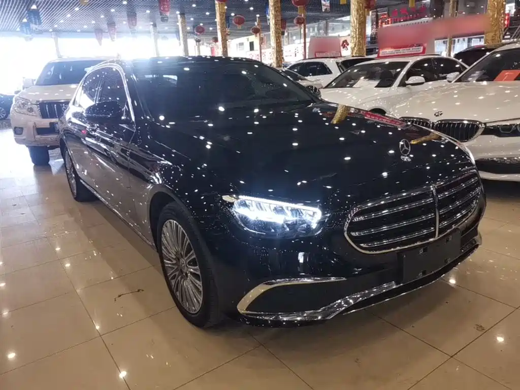 Mercedes-Benz E-Class 2022 Second Facelift E 300 L Luxury фото 4