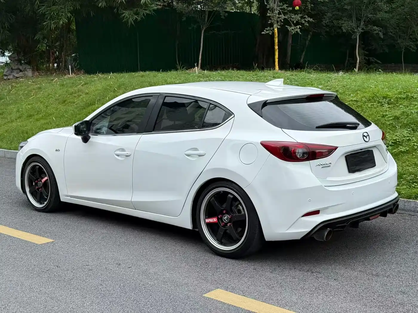 Mazda Mazda3 Axela 2017 Hatchback 2.0L Automatic Luxury China V фото 9