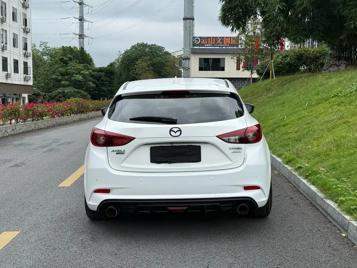 Mazda Mazda3 Axela 2017 Hatchback 2.0L Automatic Luxury China V фото 8
