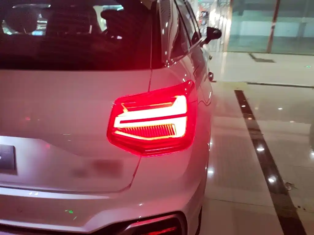 Audi Q2L 2025 35TFSI Progressive Dynamic фото 8
