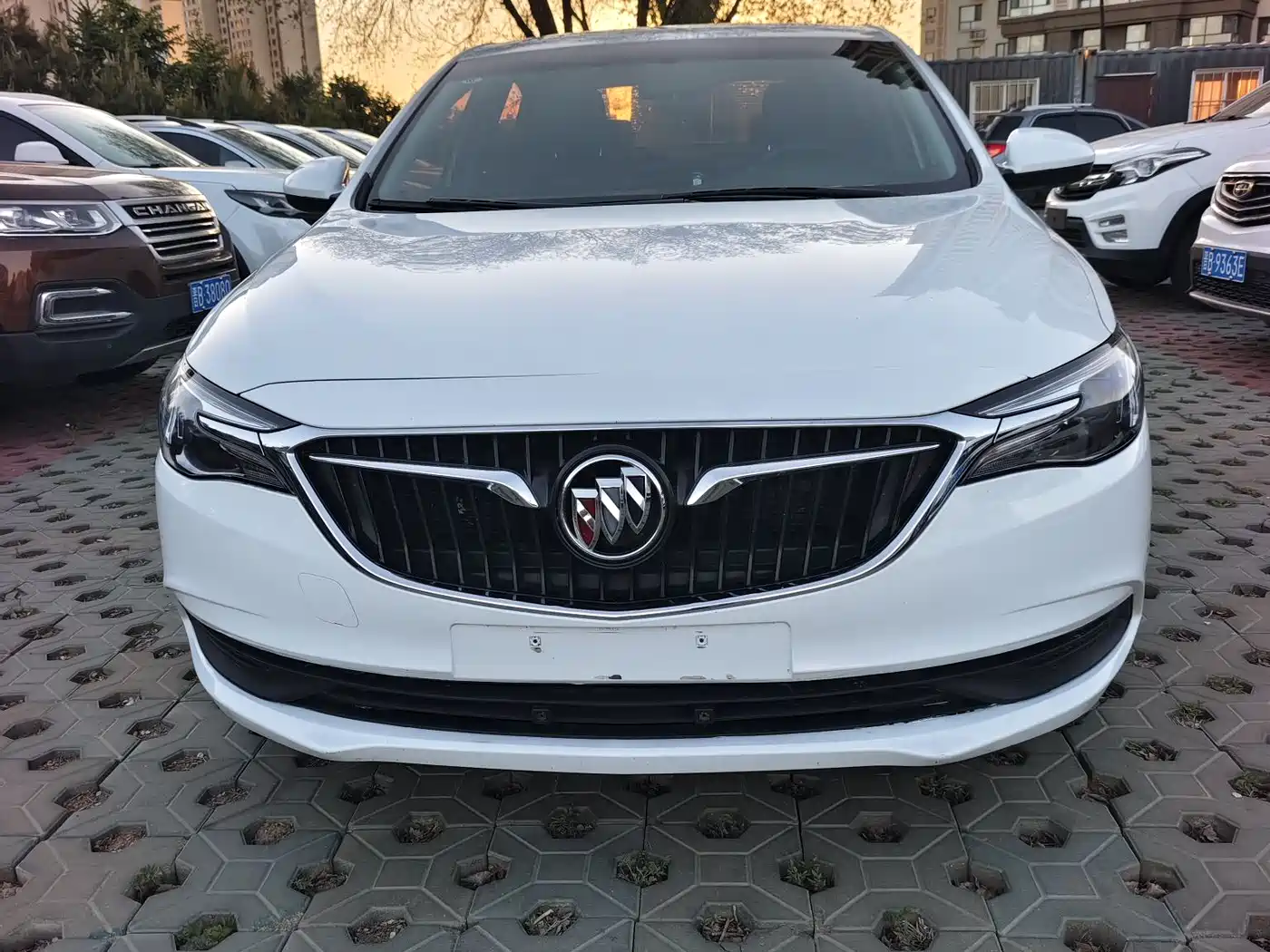 Buick Excelle 2018 18T Automatic Elite фото 2