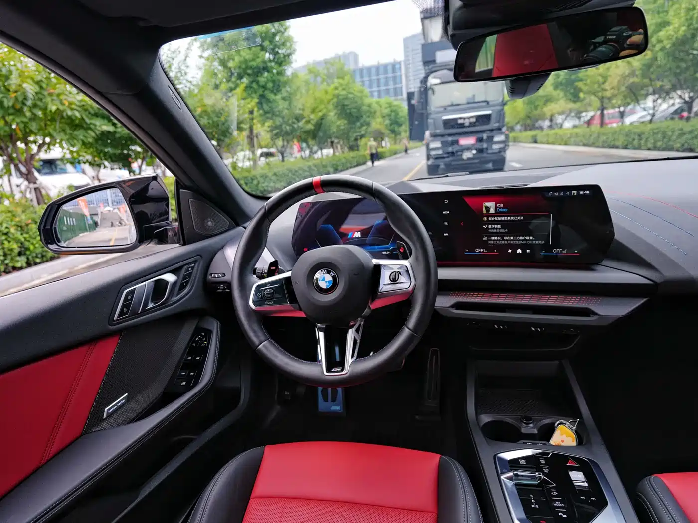 BMW M235L 2026 2025 M235L
