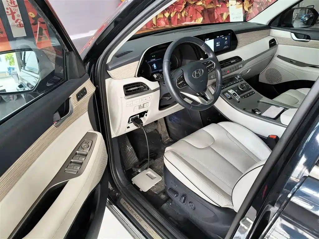 Hyundai Palisade 2021 3.5L Automatic 4WD GLS фото 12