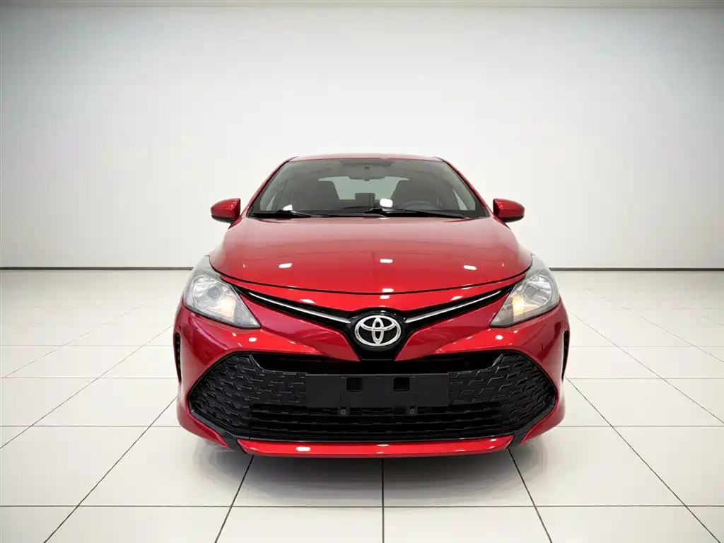 Toyota Vios FS 2017 1.5L CVT Fengchi Edition фото 3