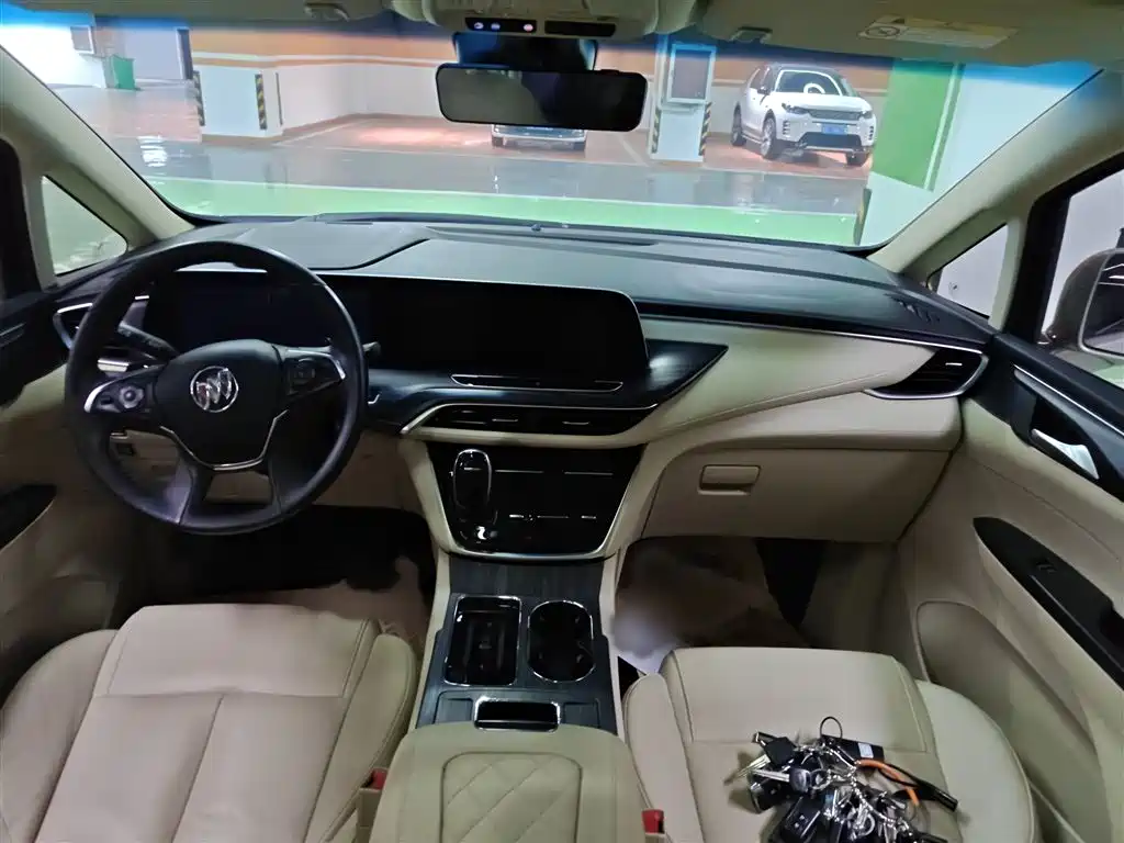 BUICK GL8