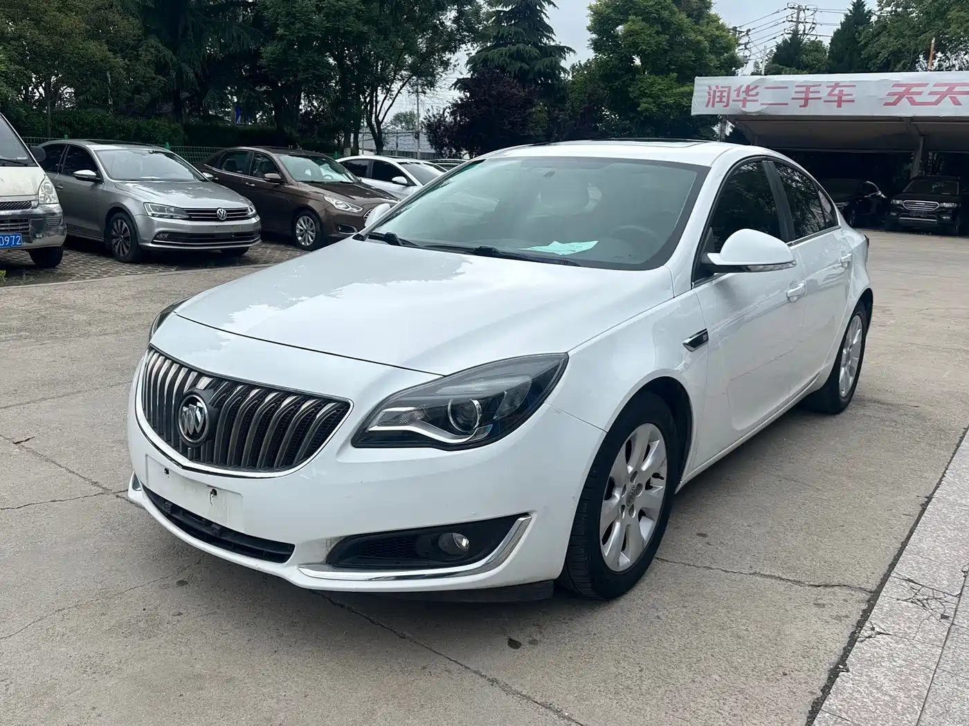 Buick Regal 2015 1.6T Leading Tech Edition