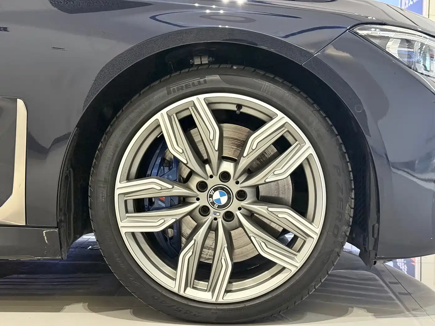 BMW 7 Series 2019 Facelift M760Li xDrive V12 Sport Package фото 20