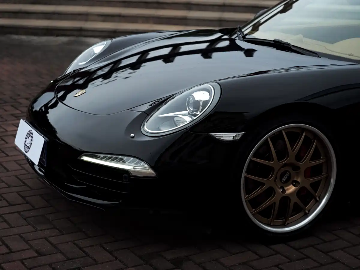 Porsche 911 2012 Carrera S 3.8L фото 20