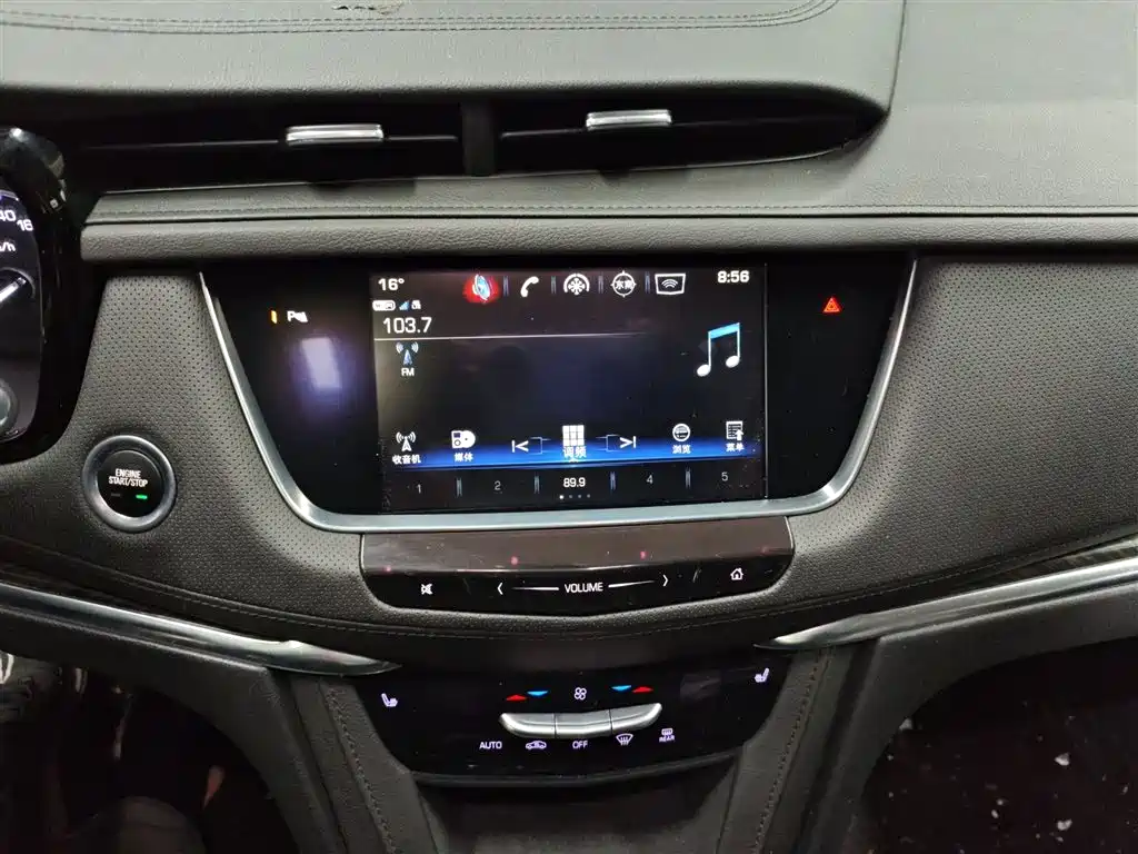 Cadillac XT5 2018 25T Luxury фото 9