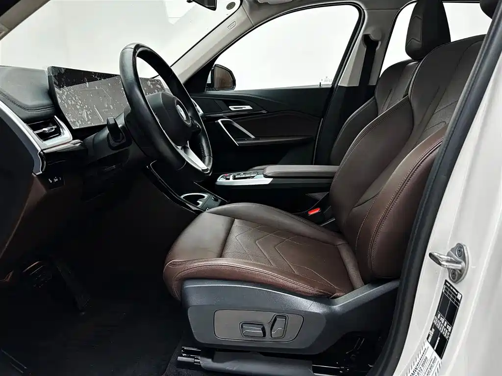 BMW X1 2023 sDrive20Li X Design Package фото 20
