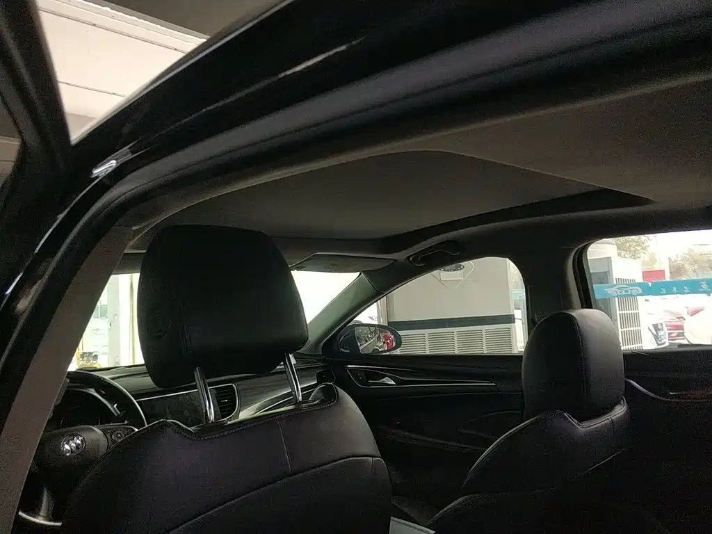 Buick LaCrosse 2021 552T Luxury Edition фото 18