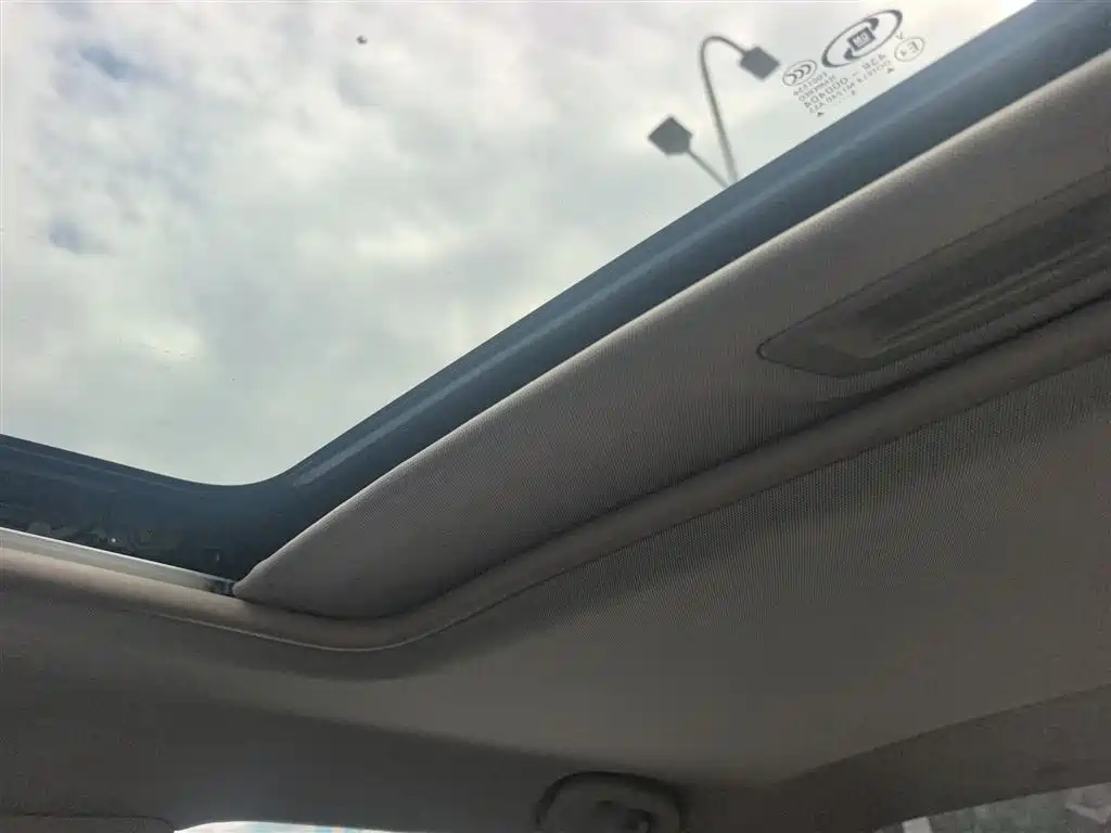 Buick Excelle 2015 15N Automatic Elite фото 18