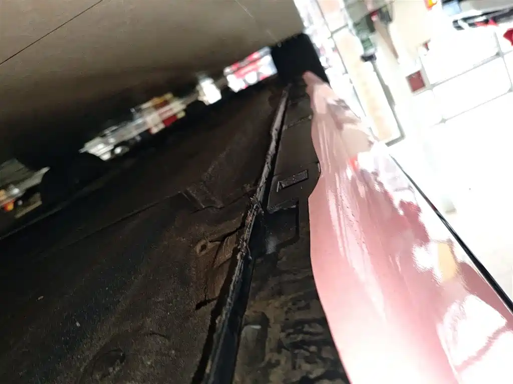 Hongqi H5 2023 2.0T Auto Smart Connect Flag Comfort фото 21