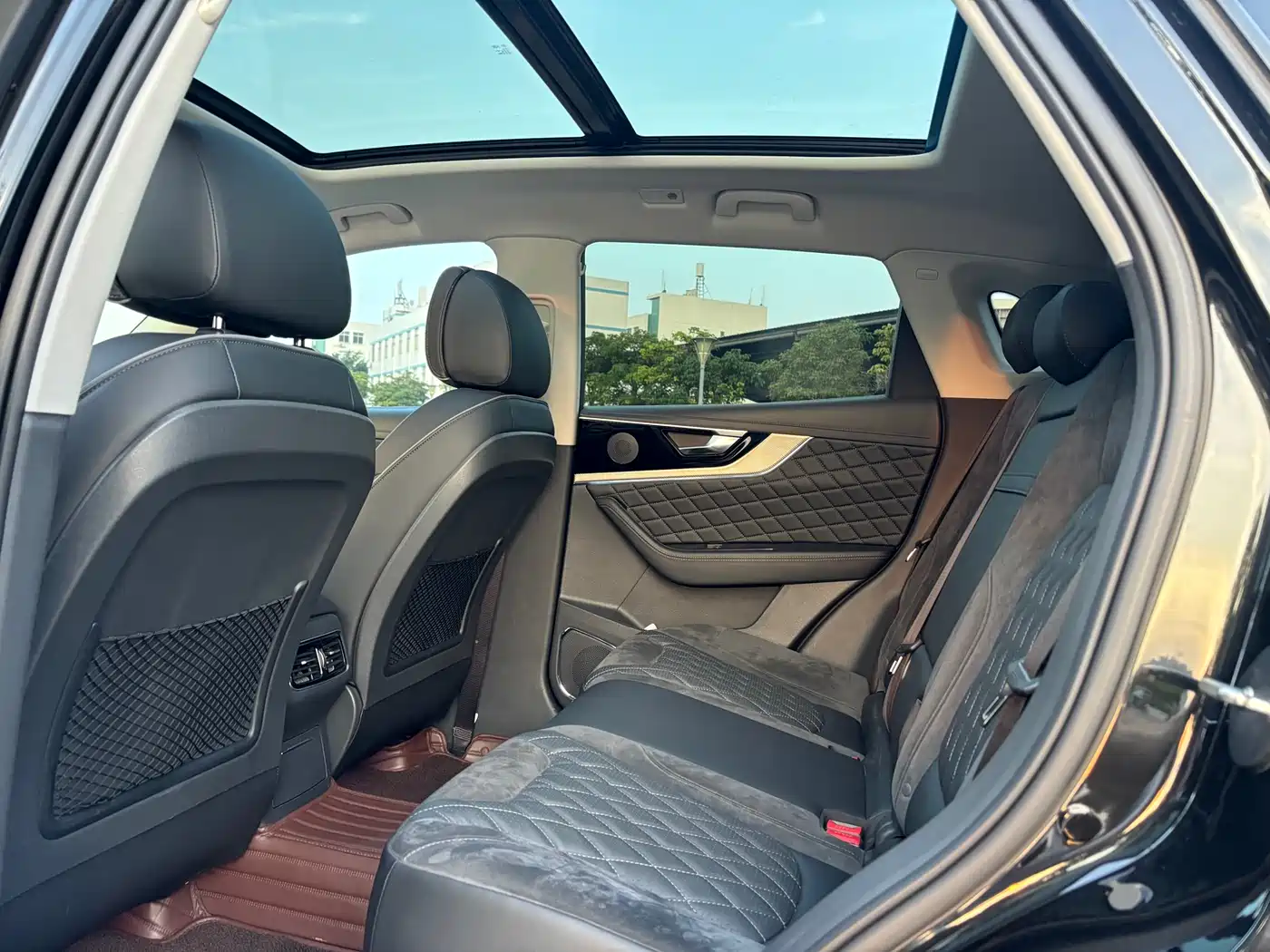 Hongqi HS5 2019 2.0T Smart Connect Enjoy 4WD Edition фото 11