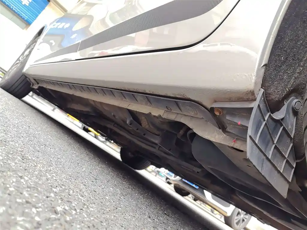 Toyota Corolla 2017 Facelift 1.2T S-CVT GL фото 19