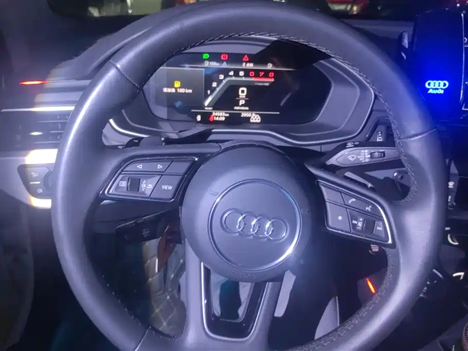 Audi A4L 2022 40 TFSI Fashion Dynamic фото 15