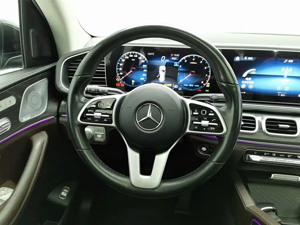 Mercedes-Benz GLS 2021 GLS 450 4MATIC Fashion фото 11