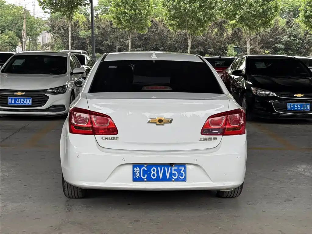 Chevrolet Cruze 2015 1.5L Classic SE AT фото 9