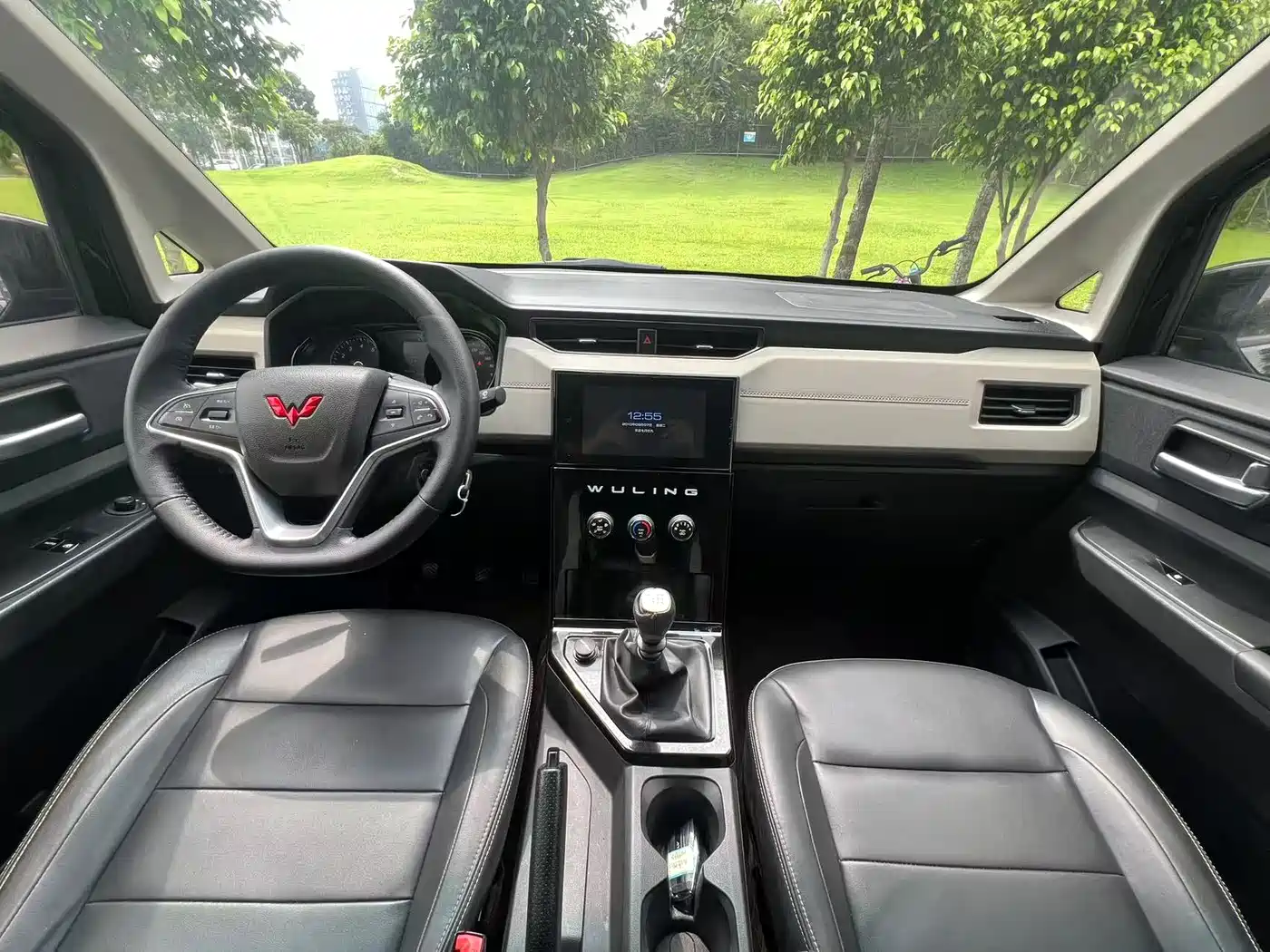 Wuling Motors Wuling Journey 2022 2021 1.5T Manual Luxury Edition