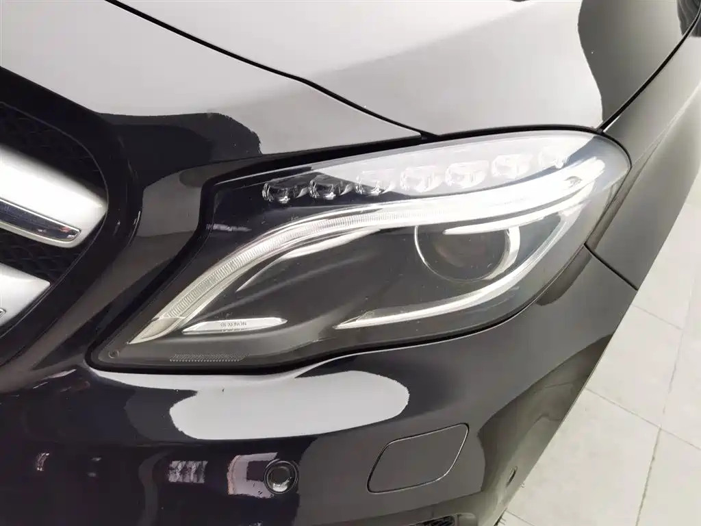Mercedes-Benz GLA 2016 GLA 260 4MATIC Sport фото 7