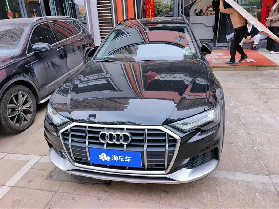 Audi A6 (Import) 2025 allroad quattro Explorer 55 TFSI Premium Off-Road фото 2
