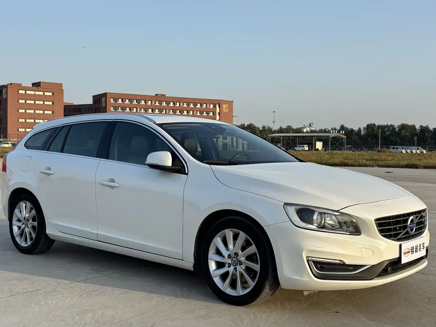 Volvo V60 2016 2016 T5 Momentum Edition