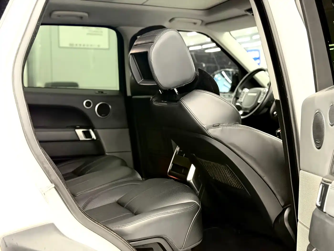 Land Rover Range Rover Sport 2014 3.0 SC V6 HSE DYNAMIC фото 10