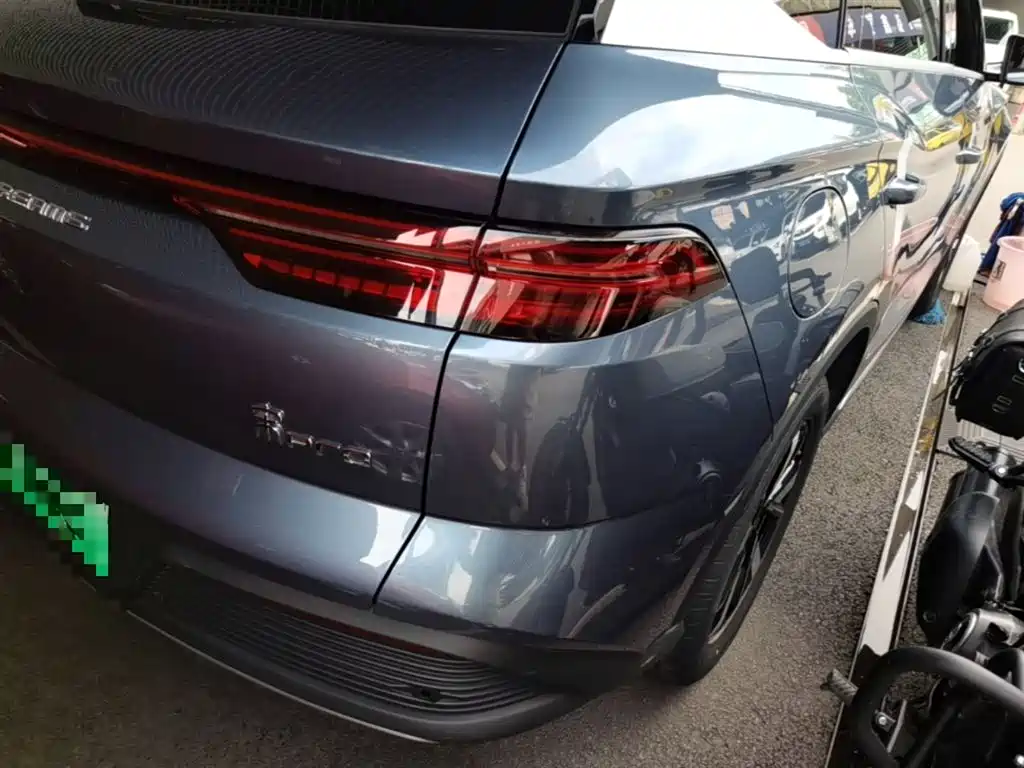 BYD Song Pro New Energy 2024 Glory Edition DM-i 71KM Leading фото 8