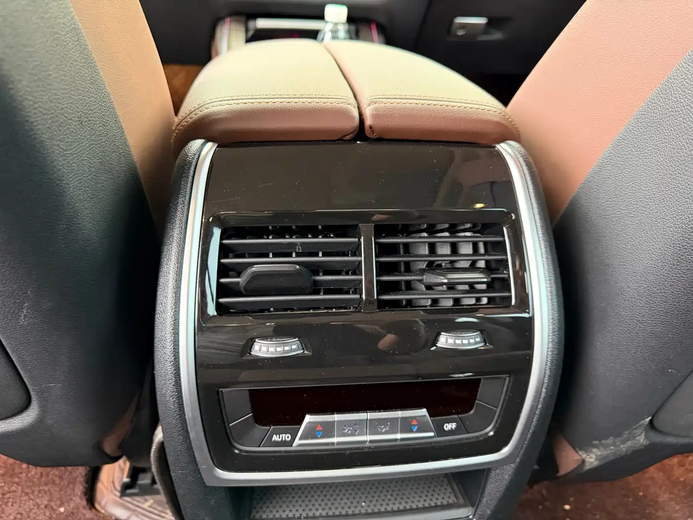 BMW X7 2023 xDrive40i Leading Luxury Package фото 9