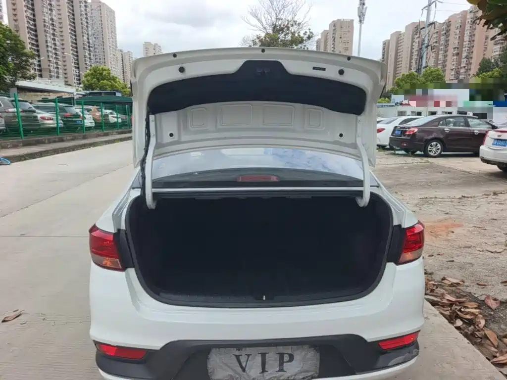 Kia K2 2018 2017 Sedan 1.4L AT GLS