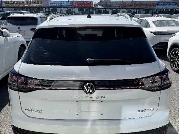 Volkswagen Tayron 2022 280TSI 2WD Luxury Smart Connect Edition фото 11