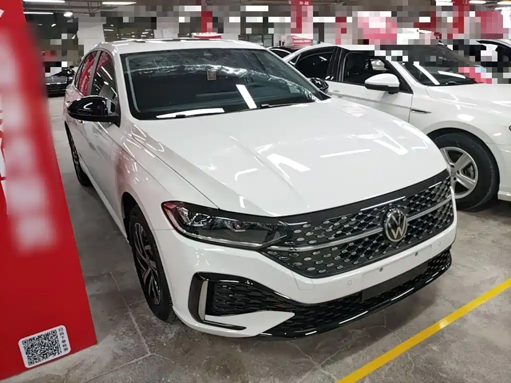 Volkswagen Lavida 2024 Model 300TSI DSG Starlight Leading Edition фото 4