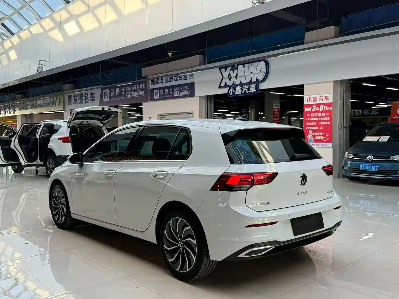 Фото 9 - Volkswagen Golf