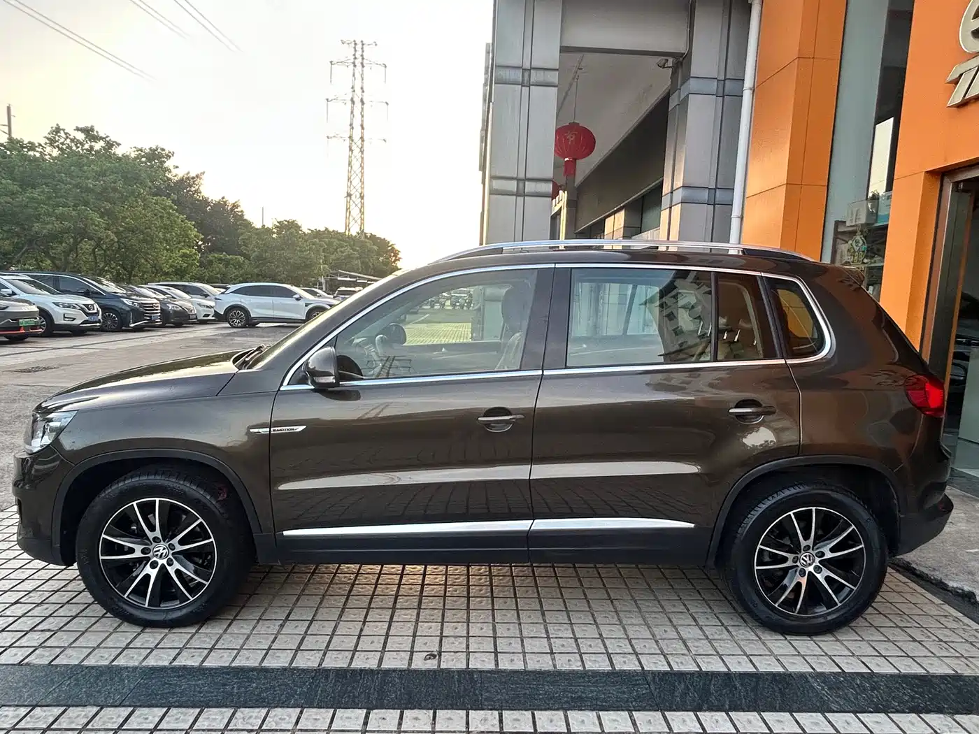 Volkswagen Tiguan 2015 1.8TSI Automatic 4WD Highline фото 9