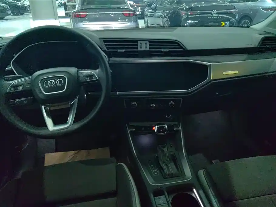 Audi Q3 2020 35 TFSI Progressive Dynamic фото 12