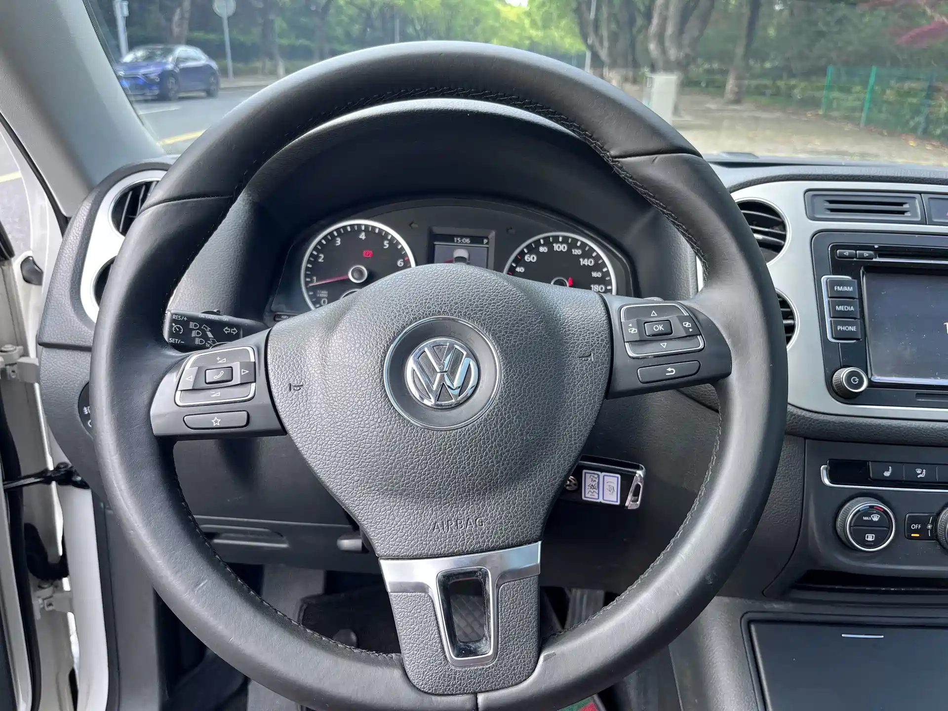 Фото 11 - Volkswagen Tiguan