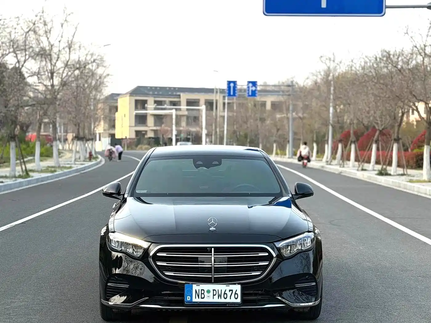 Mercedes-Benz E-Class 2024 Facelift E 300 L Fashion фото 2
