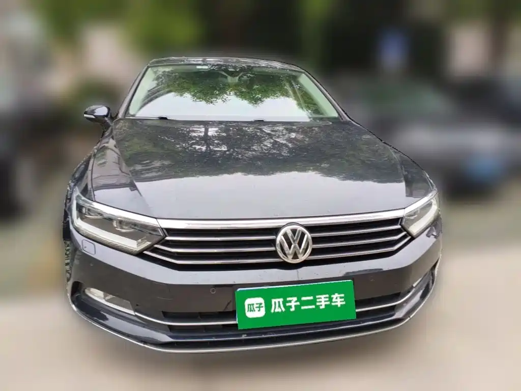 Фото 3 - Volkswagen Magotan