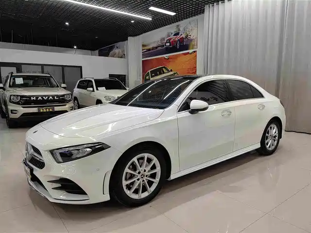 Mercedes-Benz A A 200 L, Sport Sedan Dynamic