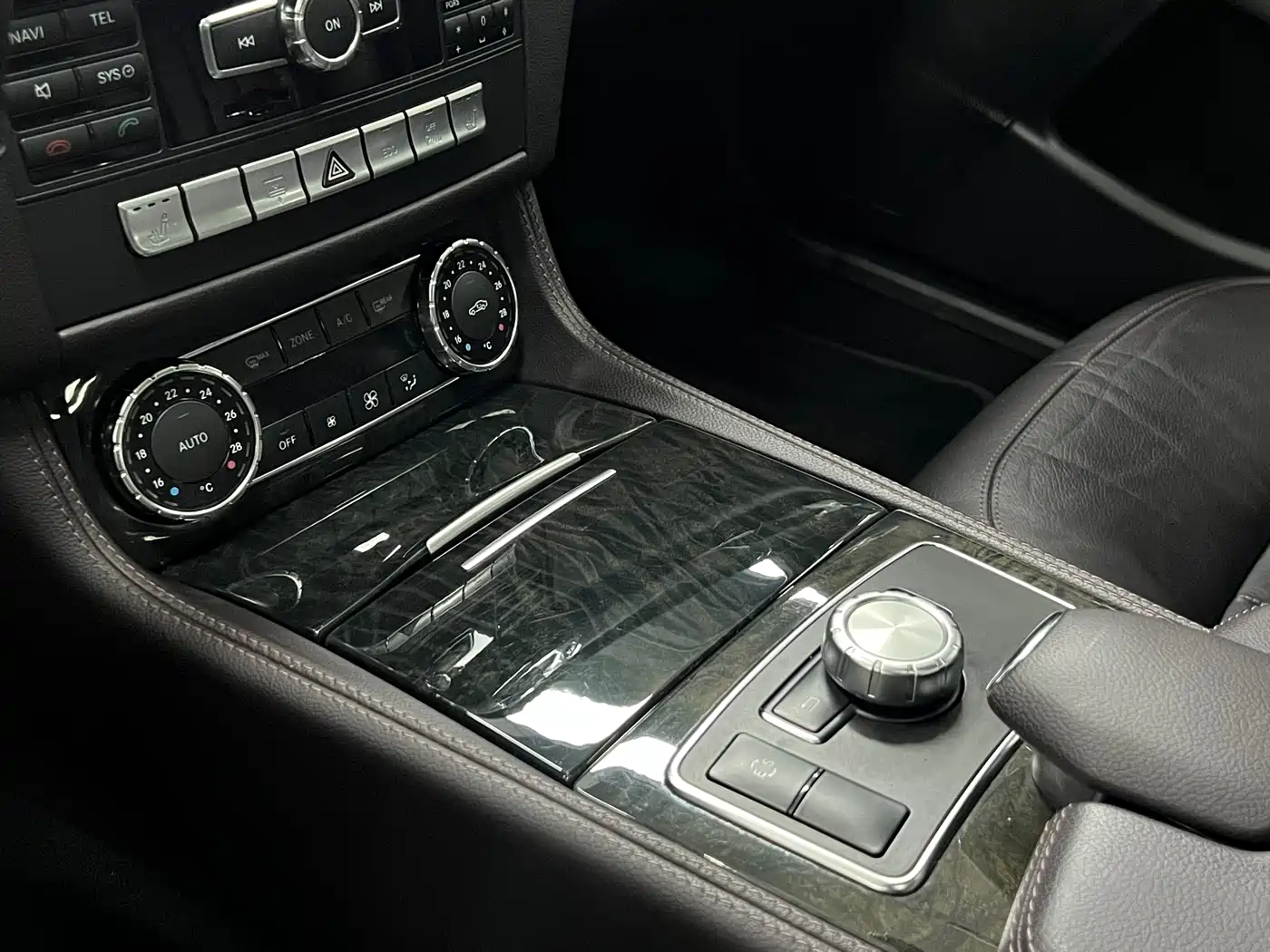 Mercedes-Benz CLS 2012 CLS 300 CGI фото 13